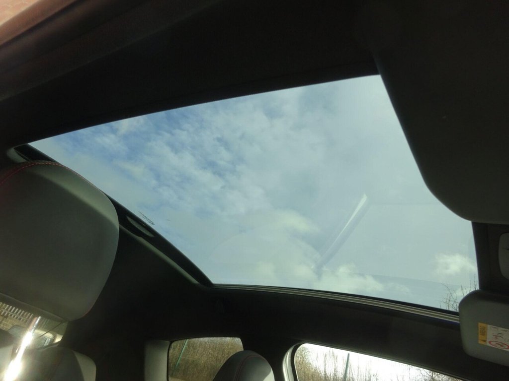 Used Peugeot 208 2018 for sale - 77850129: Photo 14