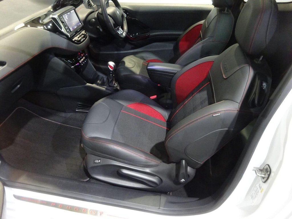 Used Peugeot 208 2018 for sale - 77850129: Photo 19