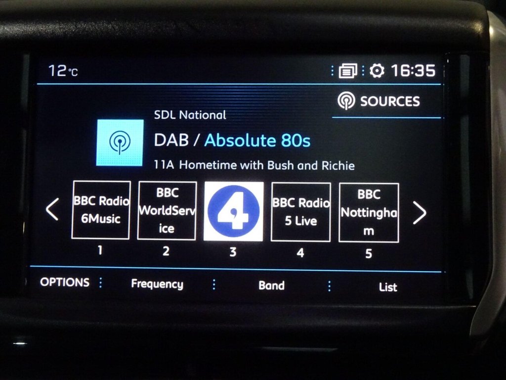 Used Peugeot 208 2018 for sale - 77850129: Photo 26