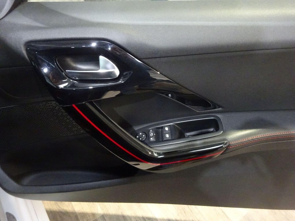 Used Peugeot 208 2018 for sale - 77850129: Photo 31