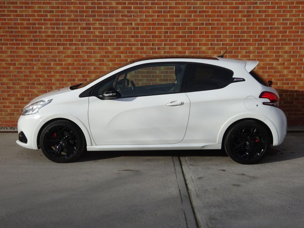 Used Peugeot 208 2018 for sale - 77850129: Photo 7