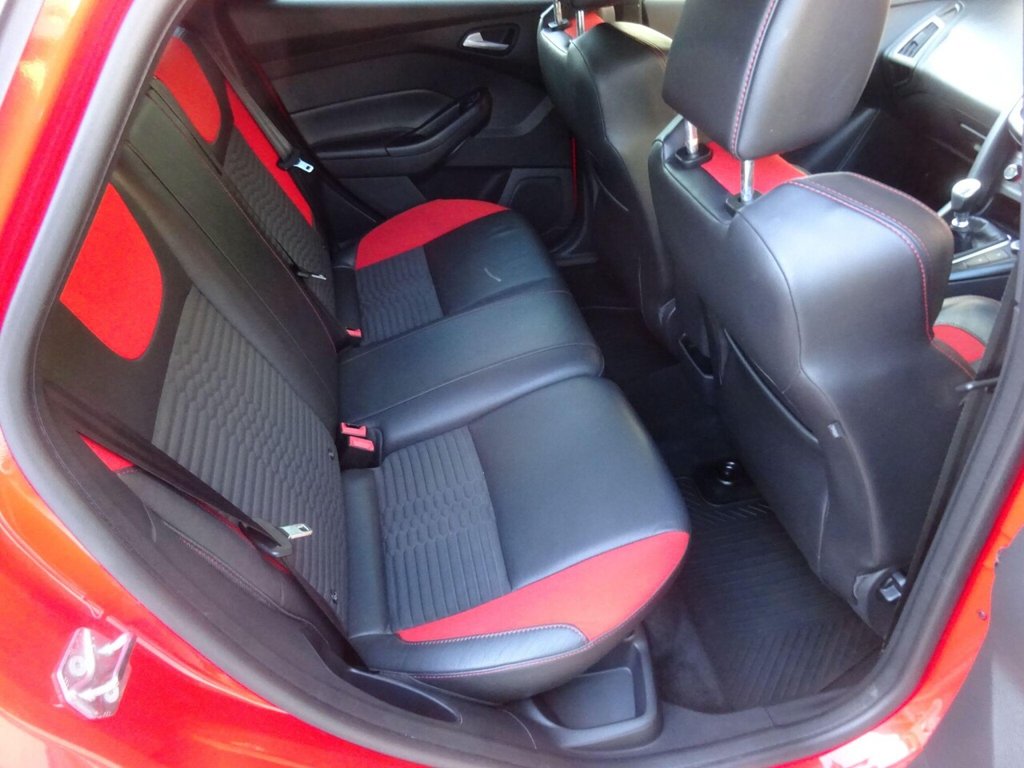 Used Ford Focus 2017 for sale - 76868109: Photo 16