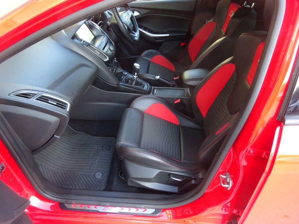 Used Ford Focus 2017 for sale - 76868109: Photo 18