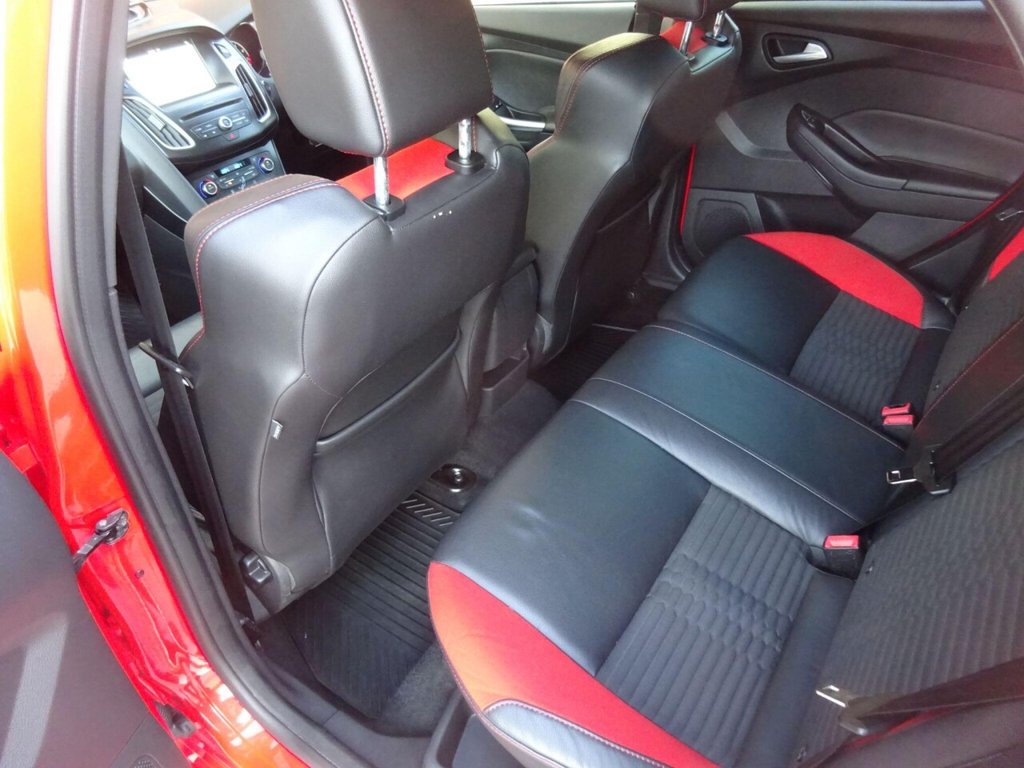 Used Ford Focus 2017 for sale - 76868109: Photo 20