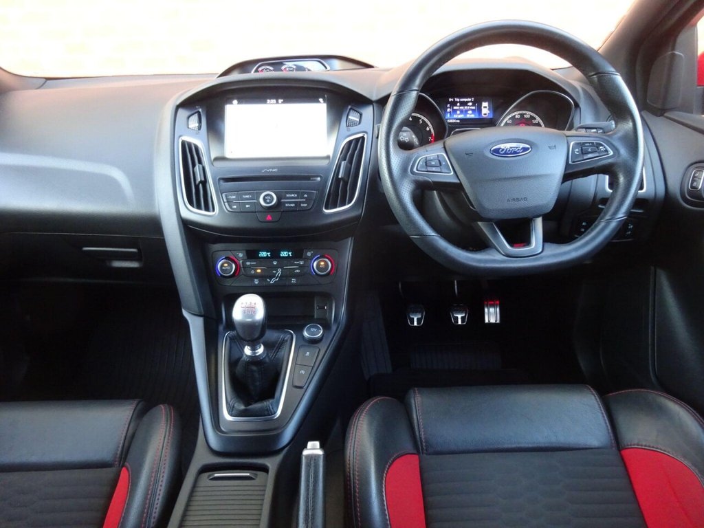 Used Ford Focus 2017 for sale - 76868109: Photo 21