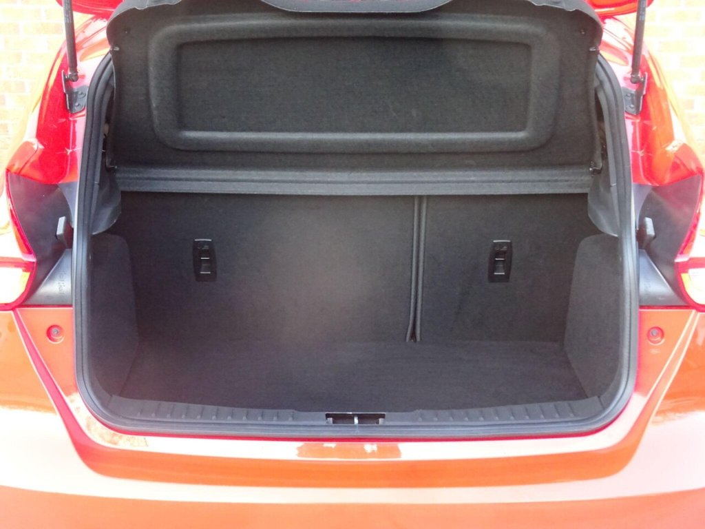 Used Ford Focus 2017 for sale - 76868109: Photo 31