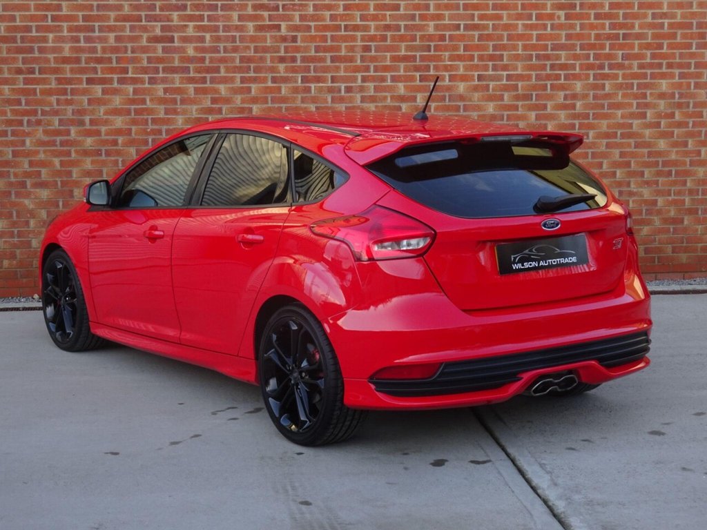 Used Ford Focus 2017 for sale - 76868109: Photo 6