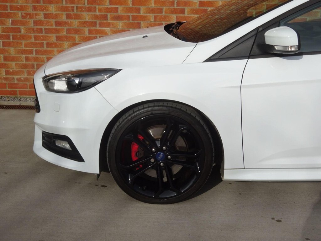 Used Ford Focus 2018 for sale - 77667603: Photo 11