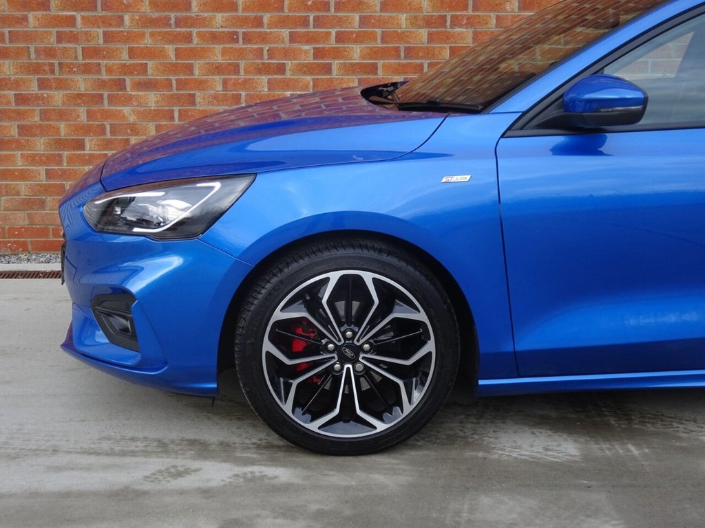 Used Ford Focus 2020 for sale - 76665632: Photo 11