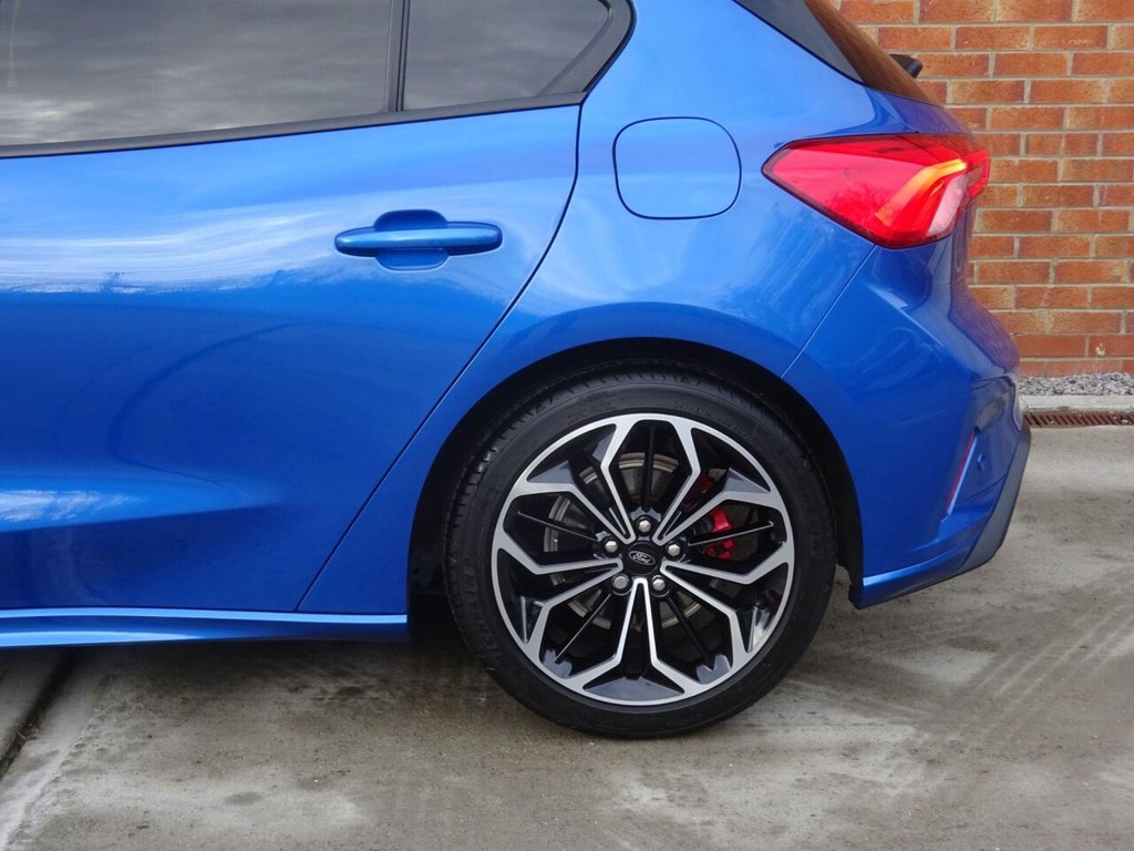 Used Ford Focus 2020 for sale - 76665632: Photo 13