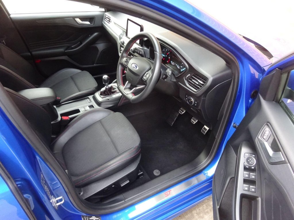 Used Ford Focus 2020 for sale - 76665632: Photo 14