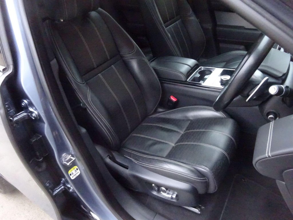 Used Land Rover Range Rover Velar 2019 for sale - 77053577: Photo 16