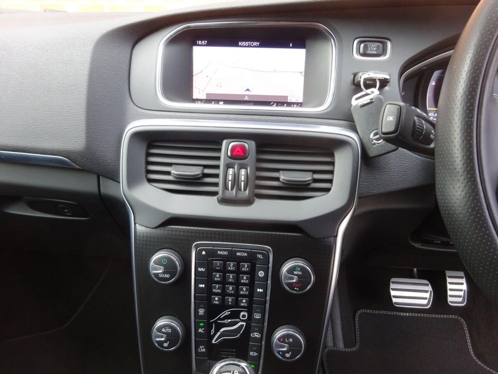 Used Volvo V40 2018 for sale - 75998882: Photo 23