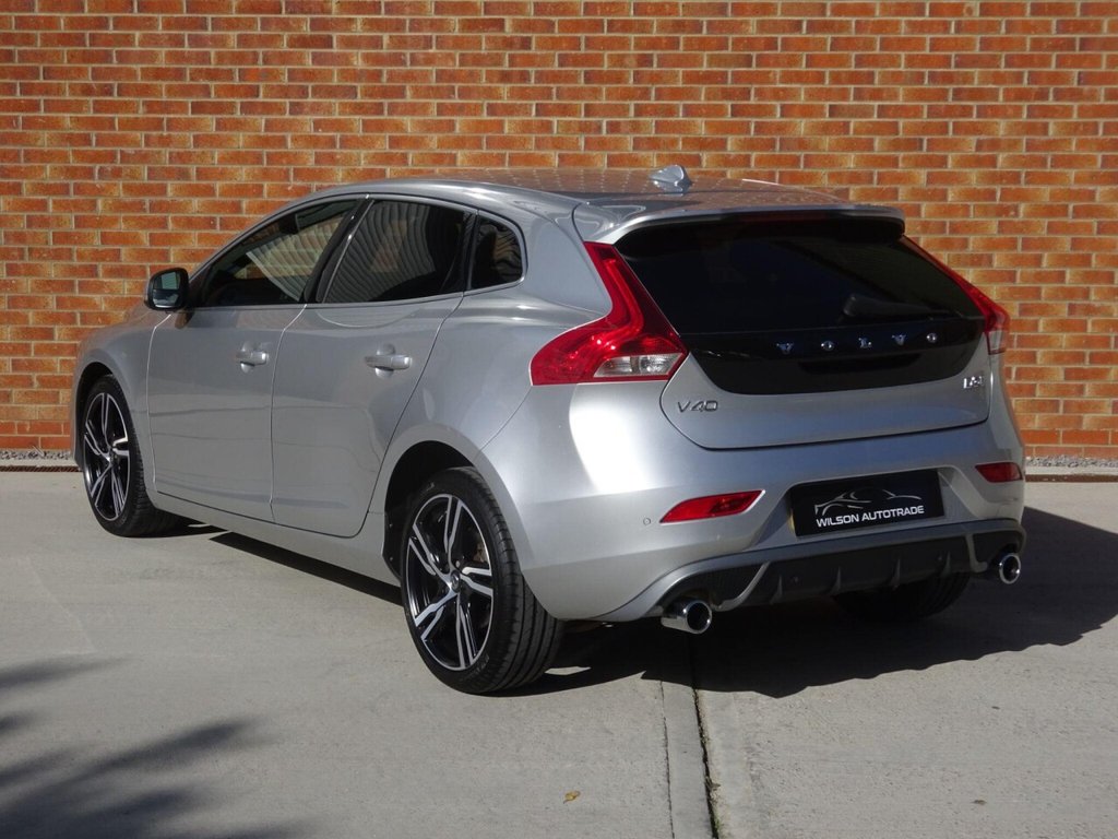 Used Volvo V40 2018 for sale - 75998882: Photo 6