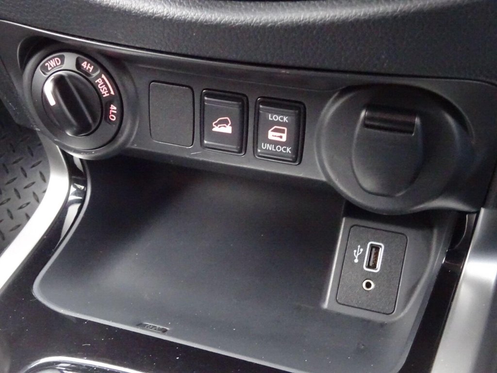 Used Nissan Navara 2021 for sale - 76711414: Photo 24