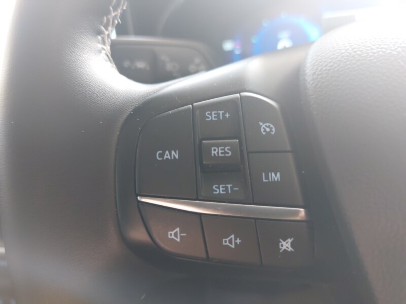 Used Ford Focus 2022 for sale - 76051925: Photo 12