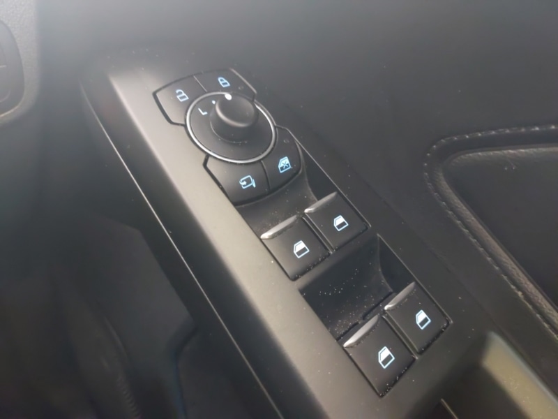 Used Ford Focus 2022 for sale - 76051925: Photo 19