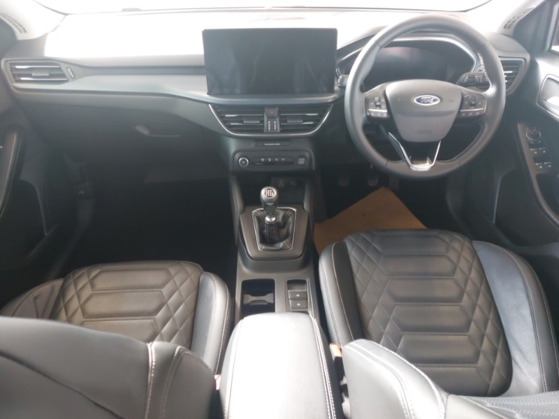 Used Ford Focus 2022 for sale - 76051925: Photo 2