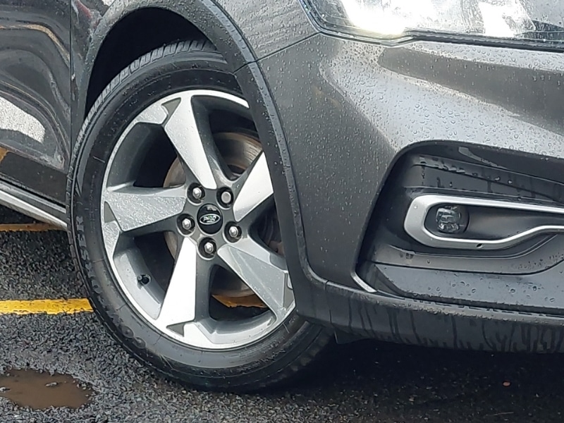 Used Ford Focus 2019 for sale - 76951576: Photo 9