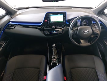 Used Toyota C-HR 2021 for sale - 75506078: Photo