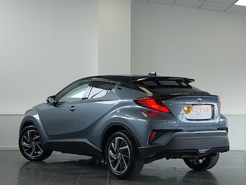 Used Toyota C-HR 2021 for sale - 75506078: Photo