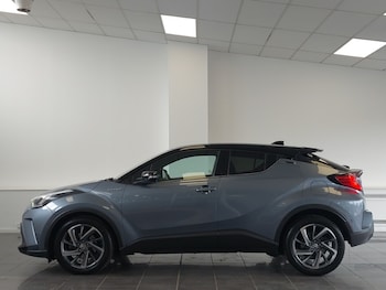 Used Toyota C-HR 2021 for sale - 75506078: Photo