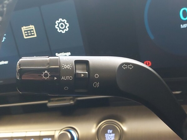 Used Hyundai KONA 2024 for sale - 76208265: Photo 17