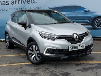 Used Renault Captur 2018 for sale - 79020717: Photo