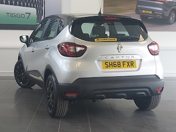 Used Renault Captur 2018 for sale - 79020717: Photo