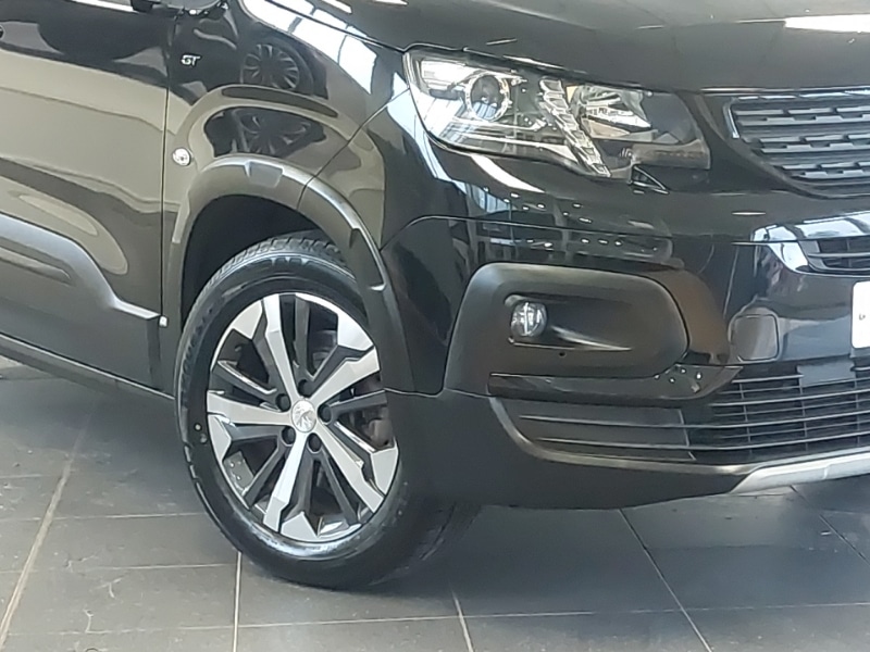 Used Peugeot Rifter 2023 for sale - 77663858: Photo 9