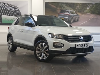 Used Volkswagen T-Roc 2020 for sale - 77822834: Photo