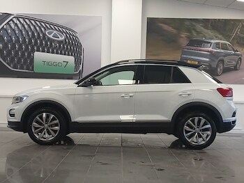 Used Volkswagen T-Roc 2020 for sale - 77822834: Photo