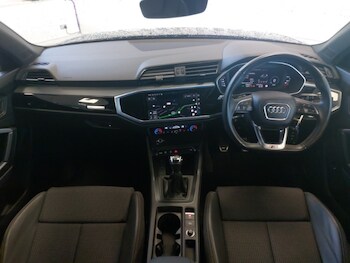 Used Audi Q3 2022 for sale - 76414314: Photo