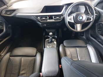 Used BMW 1 Series 2020 for sale - 77947620: Photo