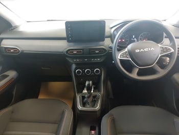 Used Dacia Sandero Stepway 2023 for sale - 78978178: Photo
