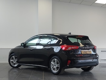 Used Ford Focus 2018 for sale - 75447830: Photo