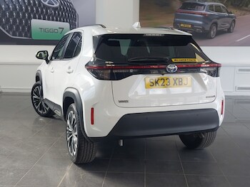 Used Toyota Yaris Cross 2023 for sale - 78326755: Photo