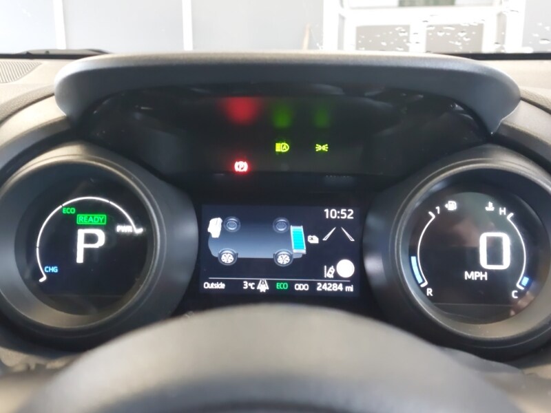 Used Toyota Yaris 2023 for sale - 77530765: Photo 15