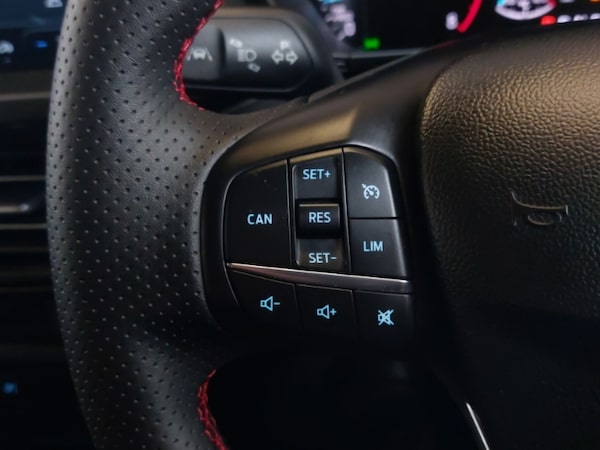 Used Ford Focus 2024 for sale - 76294017: Photo 15