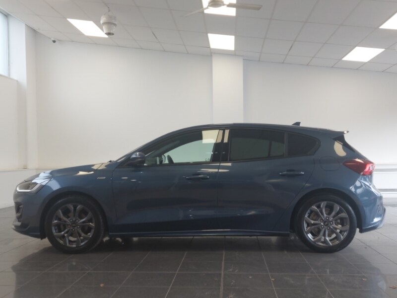 Used Ford Focus 2022 for sale - 76052677: Photo 4