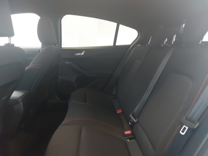 Used Ford Focus 2022 for sale - 76052677: Photo 6