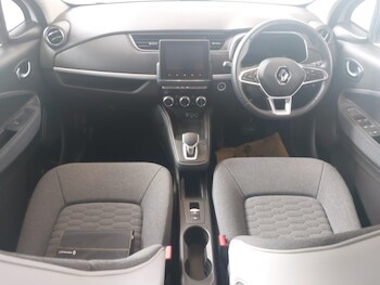 Used Renault Zoe 2022 for sale - 75959170: Photo
