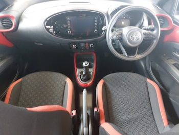 Used Toyota Aygo X 2023 for sale - 78355075: Photo