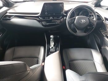 Used Toyota C-HR 2021 for sale - 77956718: Photo