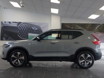 Used Volvo XC40 2024 for sale - 78269048: Photo