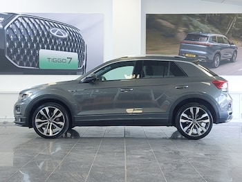 Used Volkswagen T-Roc 2021 for sale - 78032767: Photo