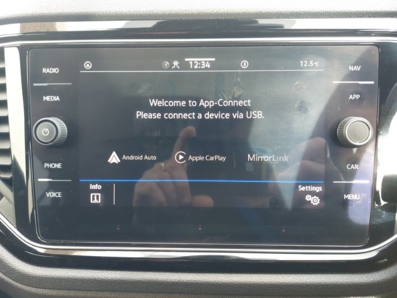 Used Volkswagen T-Roc 2021 for sale - 76464957: Photo 19