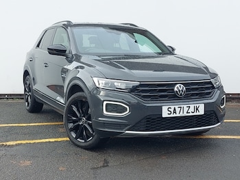 Used Volkswagen T-Roc 2021 for sale - 76464957: Photo