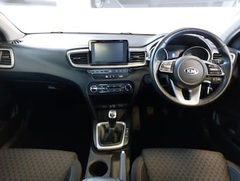 Used Kia Ceed 2019 for sale - 77907737: Photo