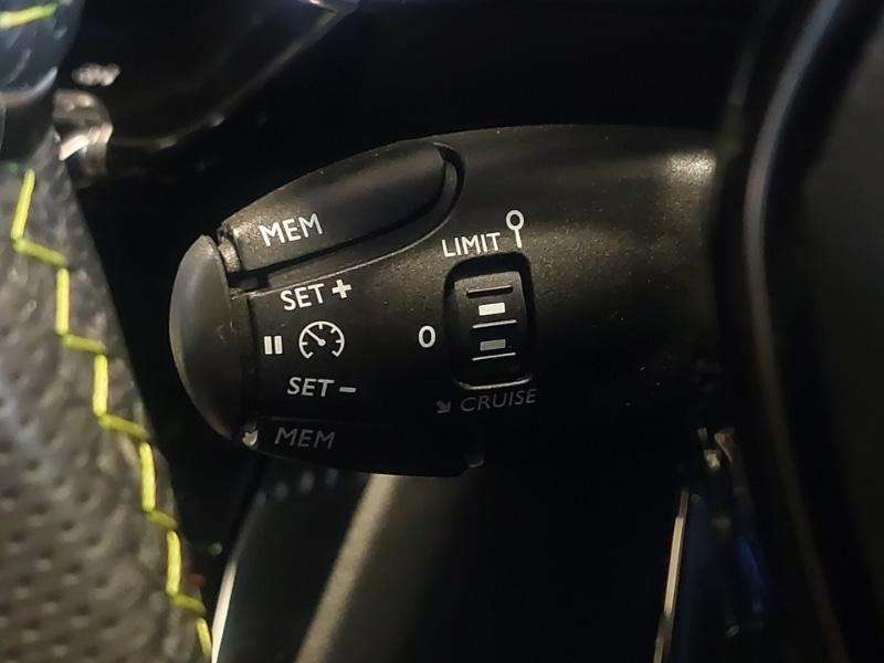 Used Peugeot 2008 2023 for sale - 77114559: Photo 15